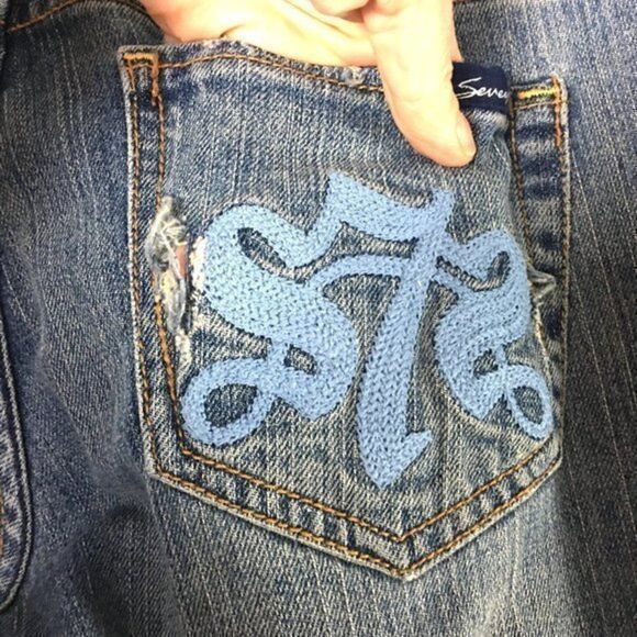 Seven7 Jeans Women's Size 31 Flare Bootcut Flaws 31x32 8" Mid Rise - Picture 6 of 8